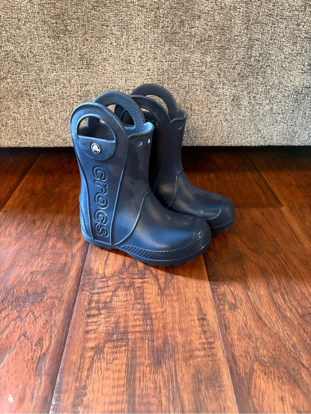CROCS Kids Navy Blue Rain Boots with Easy-Grab Handles